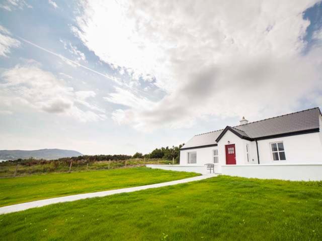 Barr An Uisce Villa Achill Sound Eksteriør bilde